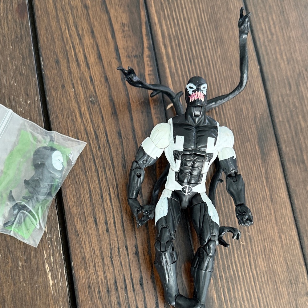 Marvel Legends Back in Black Deadpool Figure Loose Hasbro 6" Figure